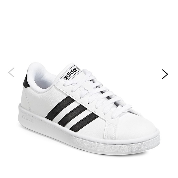 Adidas Grand Court Shoes - Picture 2 of 3